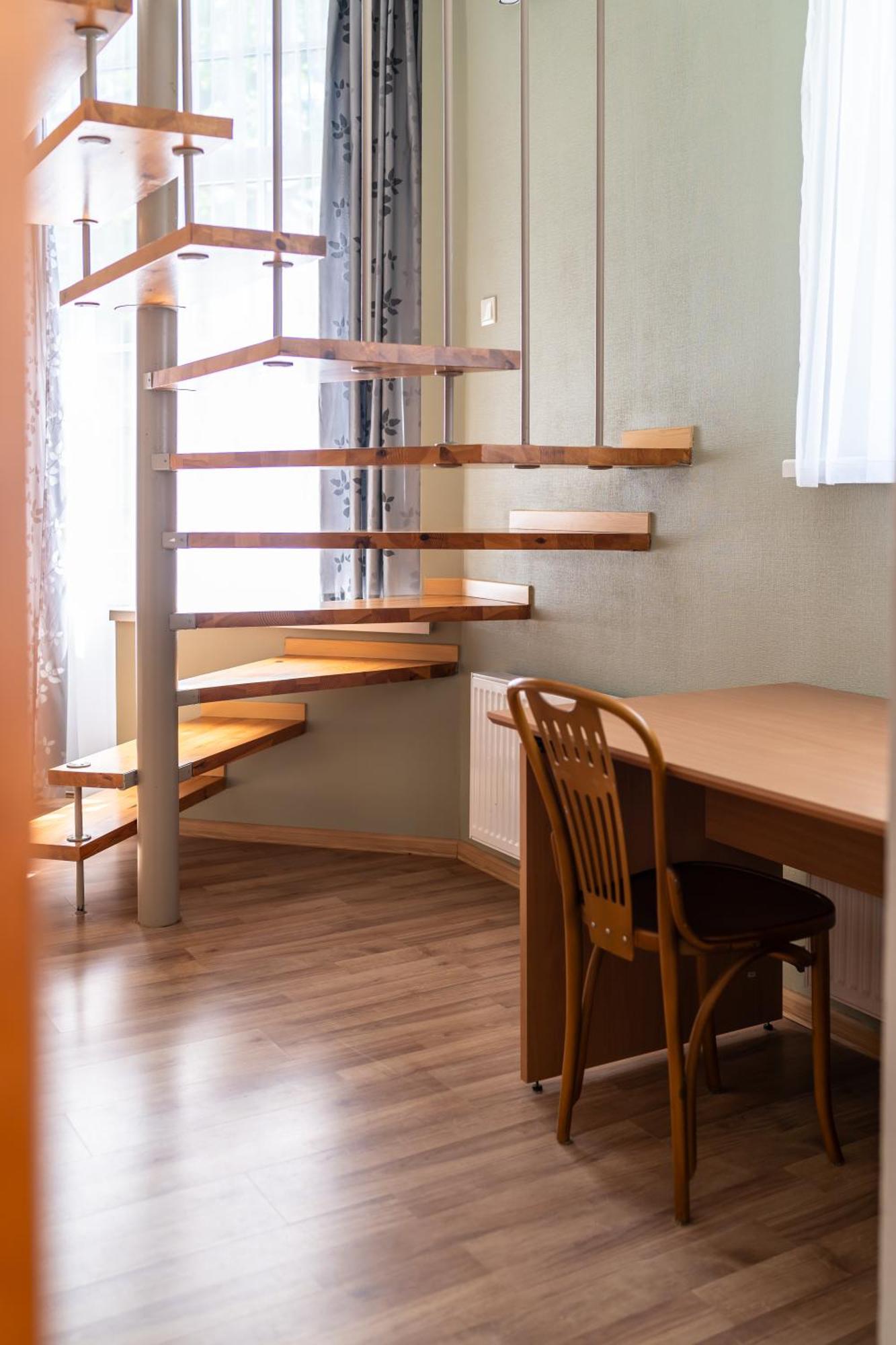 Apartamenti Kurshi ยูร์มาลา ภายนอก รูปภาพ